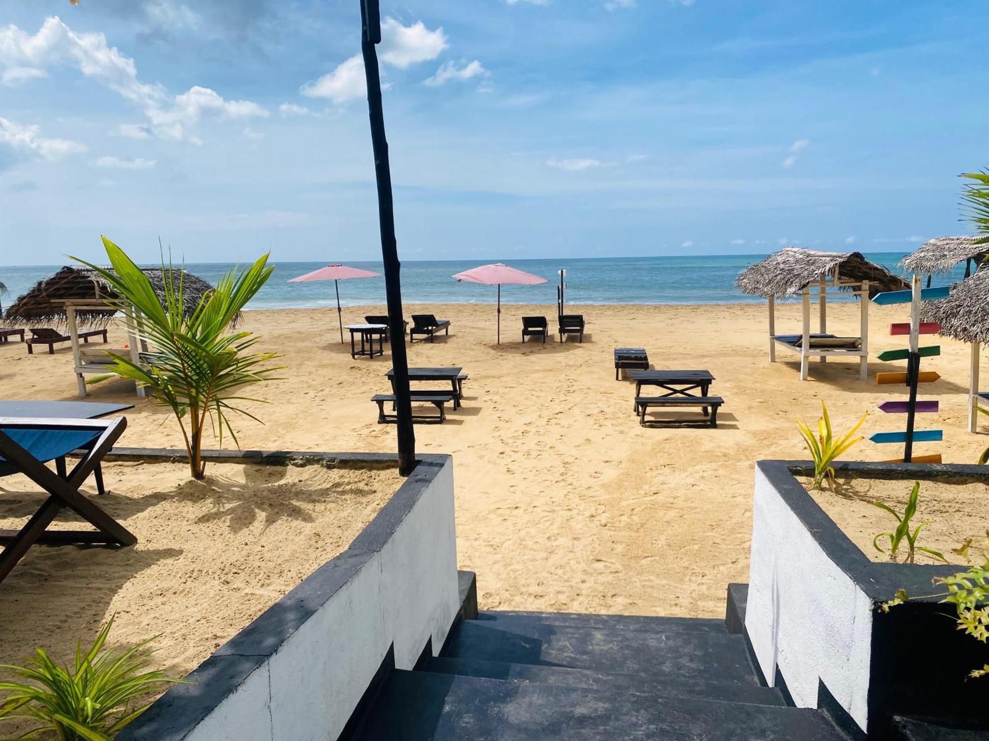 Sea Shine Guest House Hikkaduwa Exterior photo